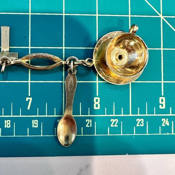 Vintage Sarah Coventry Goldtone Charm Bracelet 7.5" - Picture 13 of 13